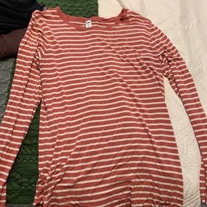 Old Navy long sleeve tee